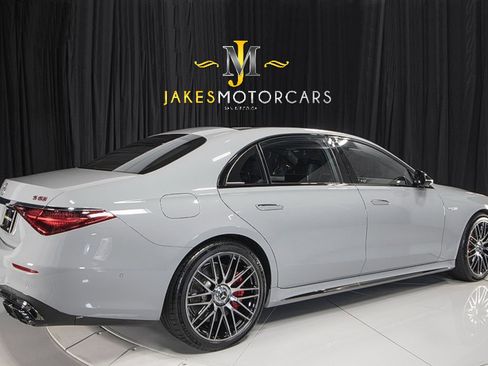 Used 2024 Mercedes-Benz S 63 AMG S image 10