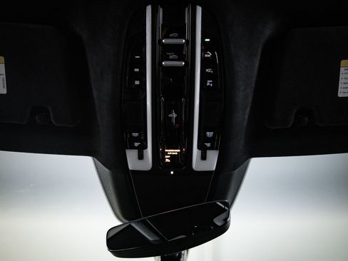 Used 2022 Porsche Panamera GTS AWD/4WD image 20