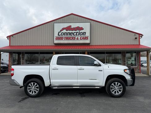 Used 2016 Toyota Tundra Limited w/ TRD Off Road Package image 3