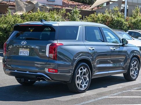 Certified 2022 Hyundai Palisade Calligraphy w/ Winter Package image 4