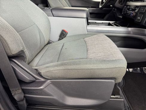 Used 2024 Ford F250 XLT w/ FX4 Off-Road Package image 30