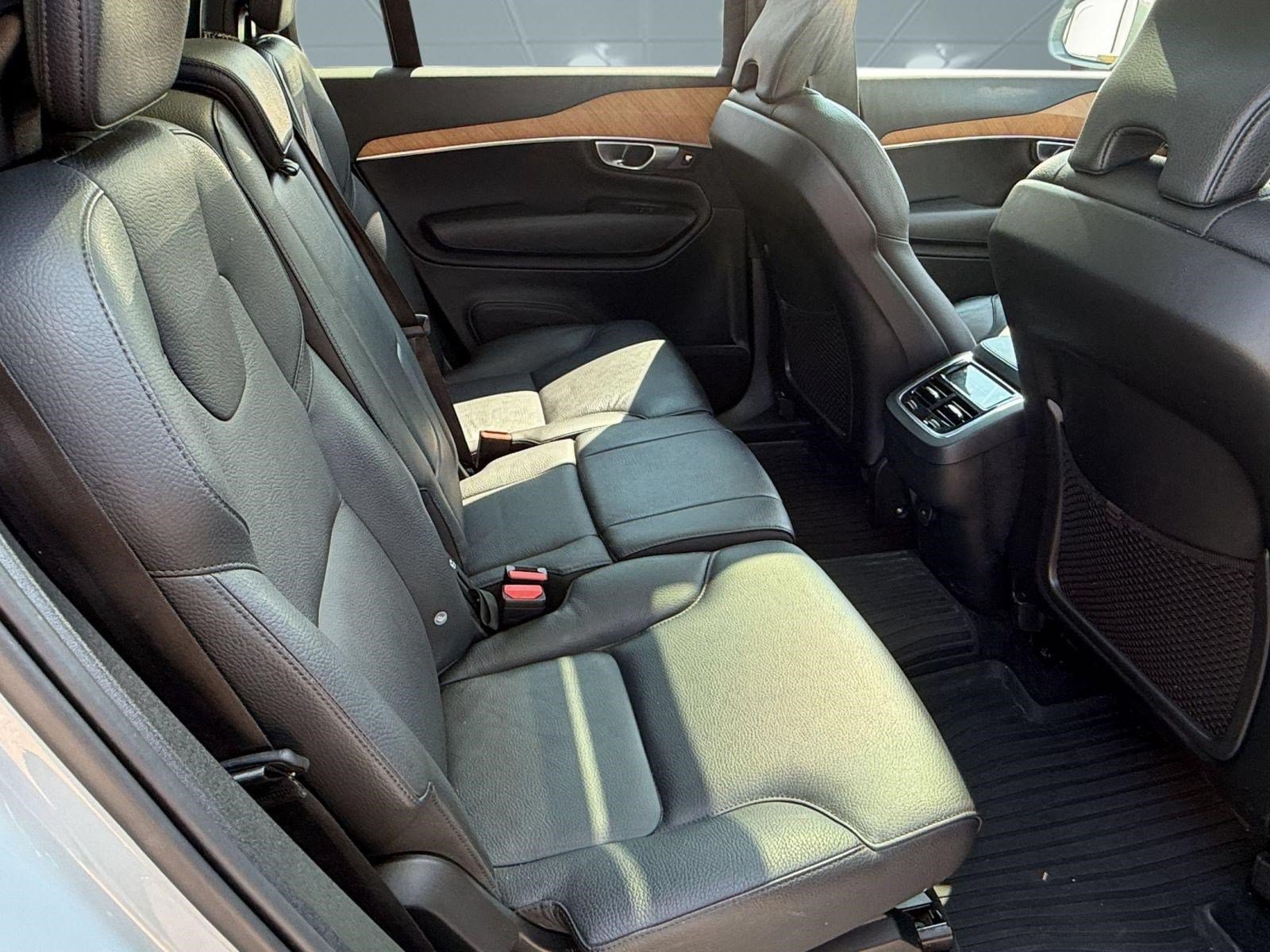 Certified 2024 Volvo XC90 B6 Plus w/ Protection Package Premier AWD/4WD image 30