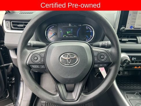 Certified 2025 Toyota RAV4 LE AWD/4WD image 14