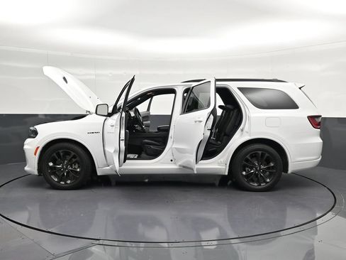 Used 2024 Dodge Durango R/T RWD image 42