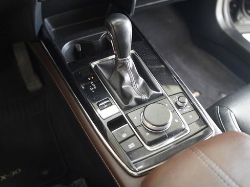 Used 2021 MAZDA CX-30 FWD 2.5 S w/ Premium Package image 22