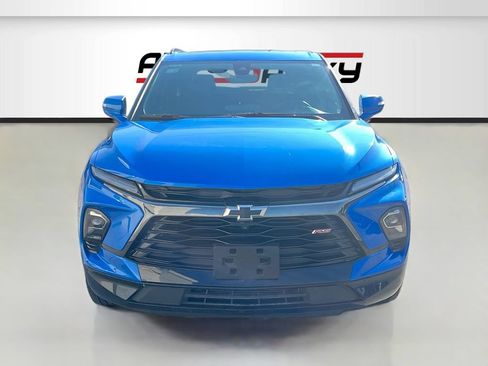 Used 2025 Chevrolet Blazer RS w/ Driver Confidence II Package AWD/4WD image 2