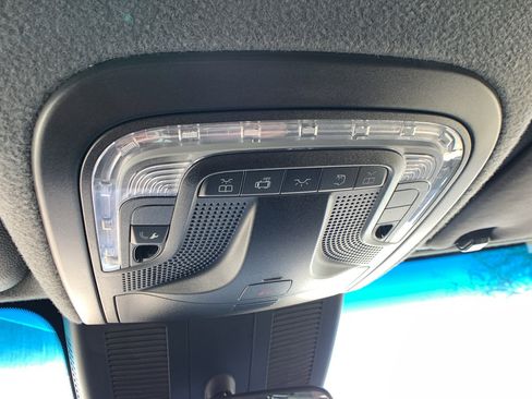 Used 2022 Mercedes-Benz Sprinter 2500 image 14