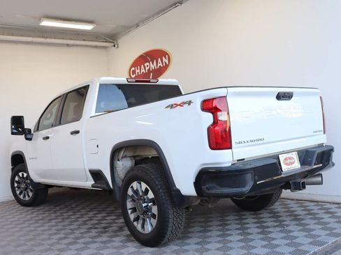 Used 2024 Chevrolet Silverado 2500 Custom w/ Custom Value Package AWD/4WD image 4