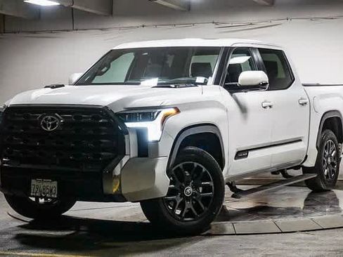 Used 2024 Toyota Tundra Platinum image 1