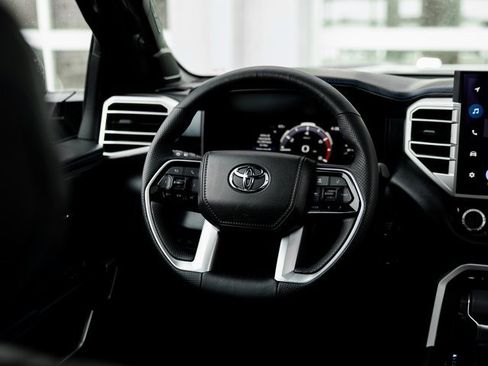 Used 2025 Toyota Tundra Platinum image 13