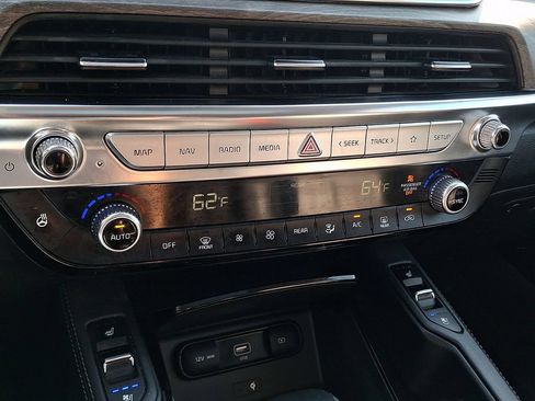 Used 2021 Kia Telluride EX w/ EX Premium Package AWD/4WD image 19