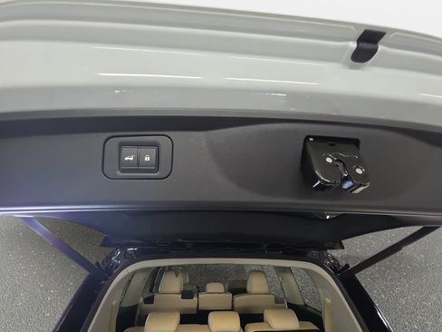 New 2026 Nissan Armada Platinum Reserve AWD/4WD image 13