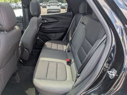 Used 2023 Chevrolet TrailBlazer RS w/ Sun and Liftgate Package AWD/4WD image 33
