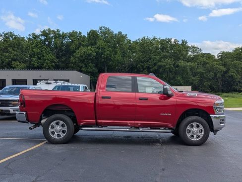 Used 2026 RAM 2500 Big Horn AWD/4WD image 8