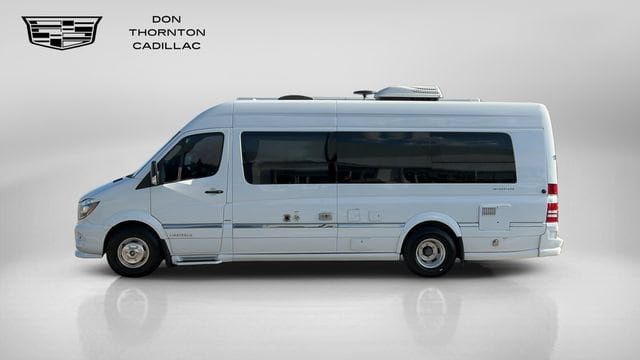 Used 2015 Mercedes-Benz Sprinter 3500 image 2
