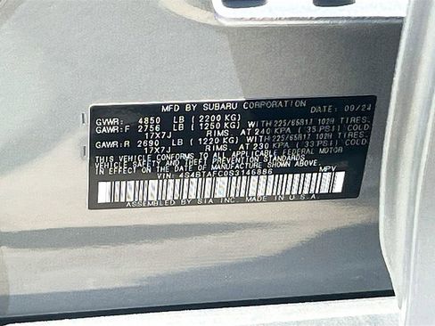 Used 2025 Subaru Outback Premium AWD/4WD image 30