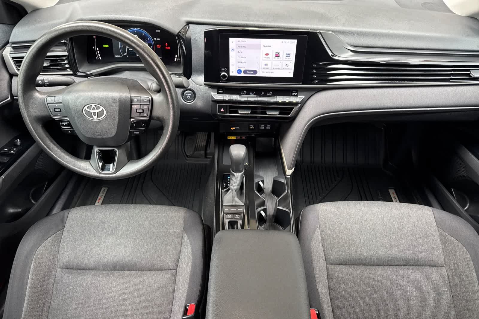 Used 2025 Toyota Camry LE FWD image 3