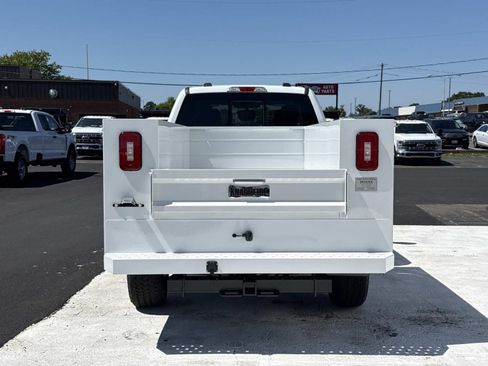 New 2026 Ford F350 XL w/ XL Chrome Package AWD/4WD image 4