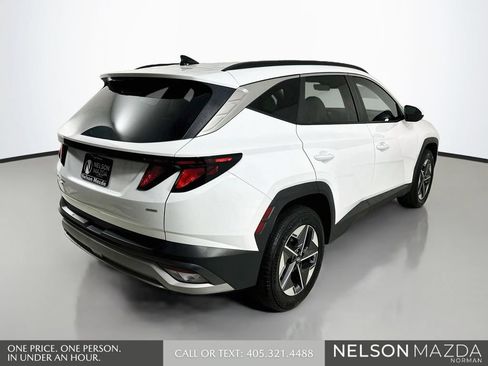Used 2025 Hyundai Tucson SEL AWD/4WD image 6