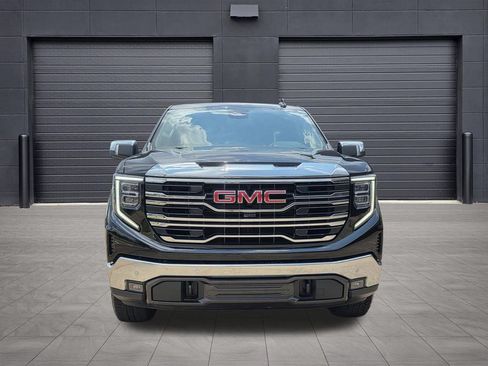 Used 2026 GMC Sierra 1500 SLT w/ SLT Premium Plus Package AWD/4WD image 2