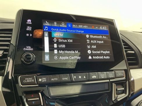 Used 2023 Honda Odyssey Touring image 32