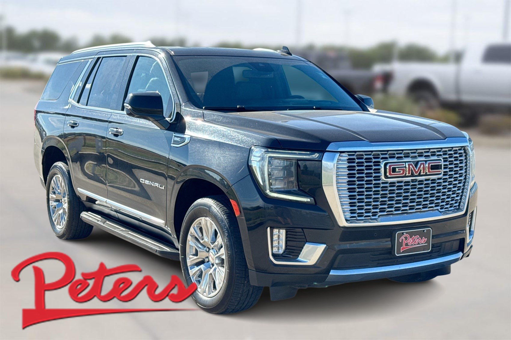 Used 2024 GMC Yukon Denali AWD/4WD image 1