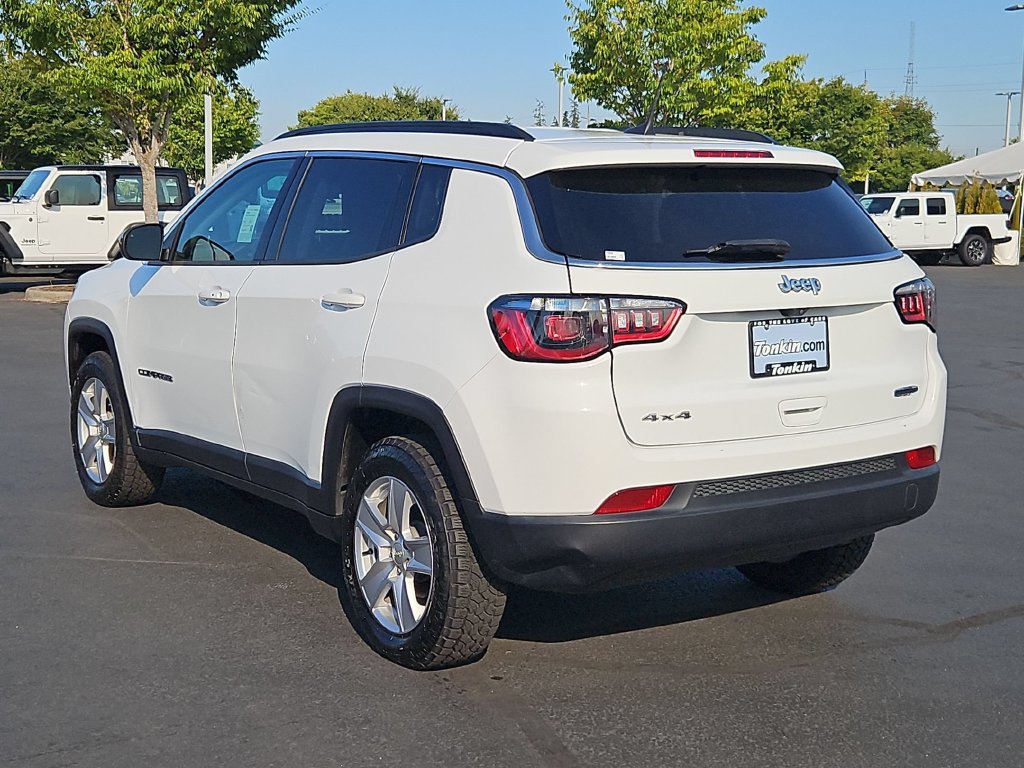 Used 2022 Jeep Compass Latitude w/ Convenience Group AWD/4WD image 4