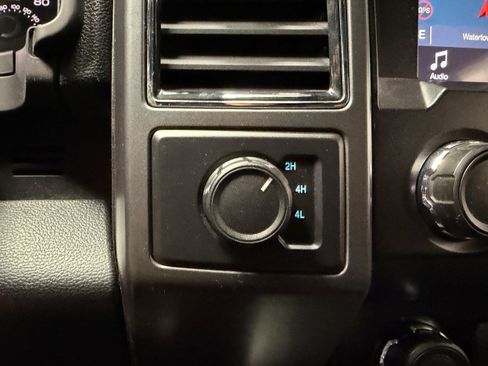 Used 2019 Ford F150 XLT w/ Equipment Group 302A Luxury AWD/4WD image 21