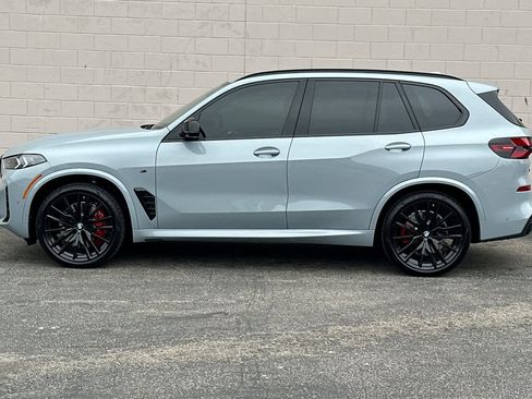 Used 2025 BMW X5 M60i w/ Executive Package image 9