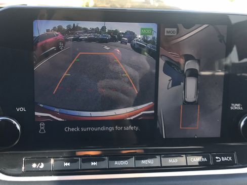 Certified 2023 Nissan Rogue SL w/ SL Premium Package image 14