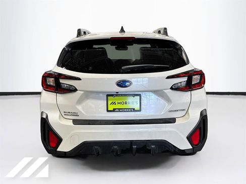 Used 2024 Subaru Crosstrek 2.0i Premium image 6