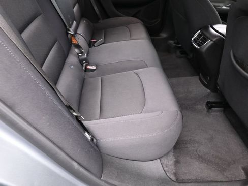 Used 2025 Chevrolet Malibu LT FWD image 35