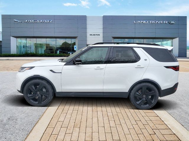 Certified 2026 Land Rover Discovery S AWD/4WD image 8