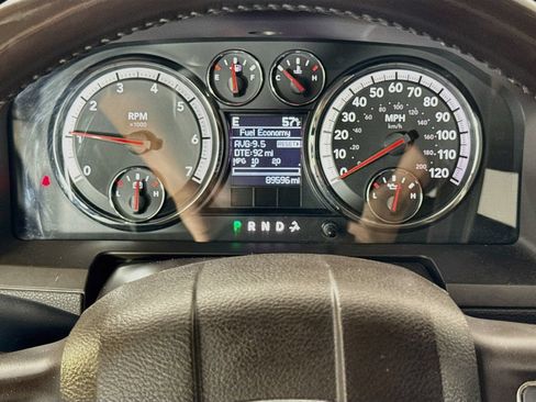 Used 2012 RAM 1500 Laramie AWD/4WD image 16