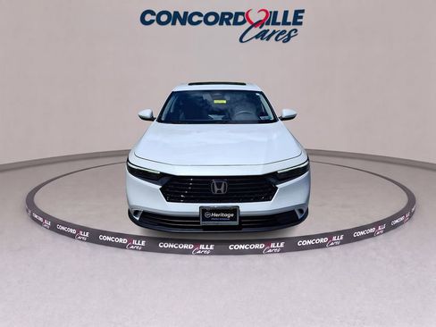 Used 2023 Honda Accord EX image 2