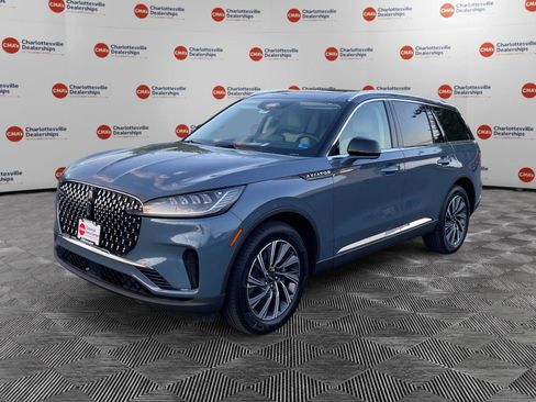 New 2026 Lincoln Aviator AWD image 1