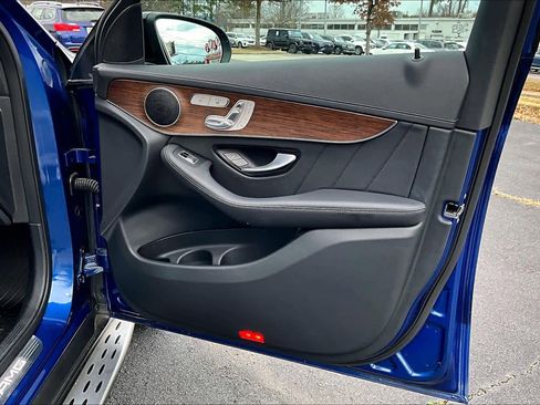 Certified 2022 Mercedes-Benz GLC 43 AMG 4MATIC image 22