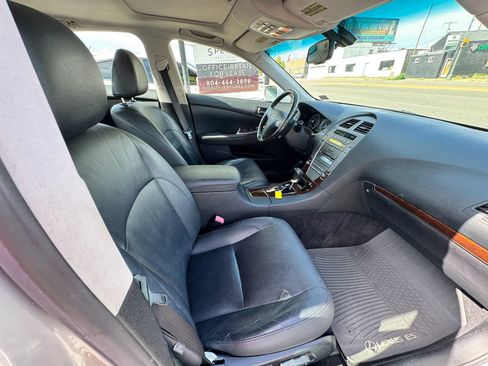 Used 2010 Lexus ES 350 FWD image 18