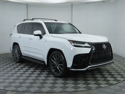 Certified 2024 Lexus LX 600 F Sport image 3