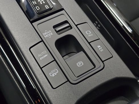 New 2026 Toyota Prius Plug-In Hybrid image 7