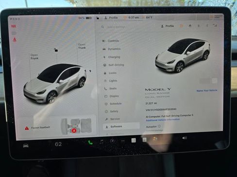 Used 2021 Tesla Model Y Long Range AWD/4WD image 2
