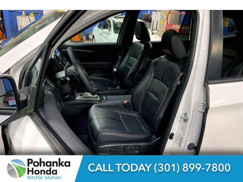 Used 2022 Honda Pilot TrailSport image 17