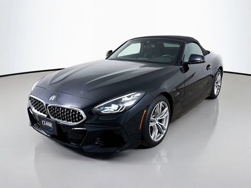 Used 2019 BMW Z4 sDrive30i w/ M Sport Package RWD image 3