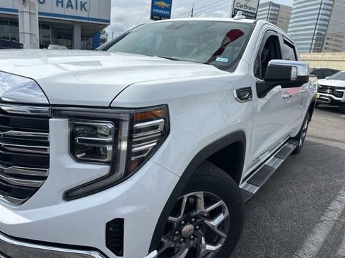 Used 2022 GMC Sierra 1500 SLT image 4