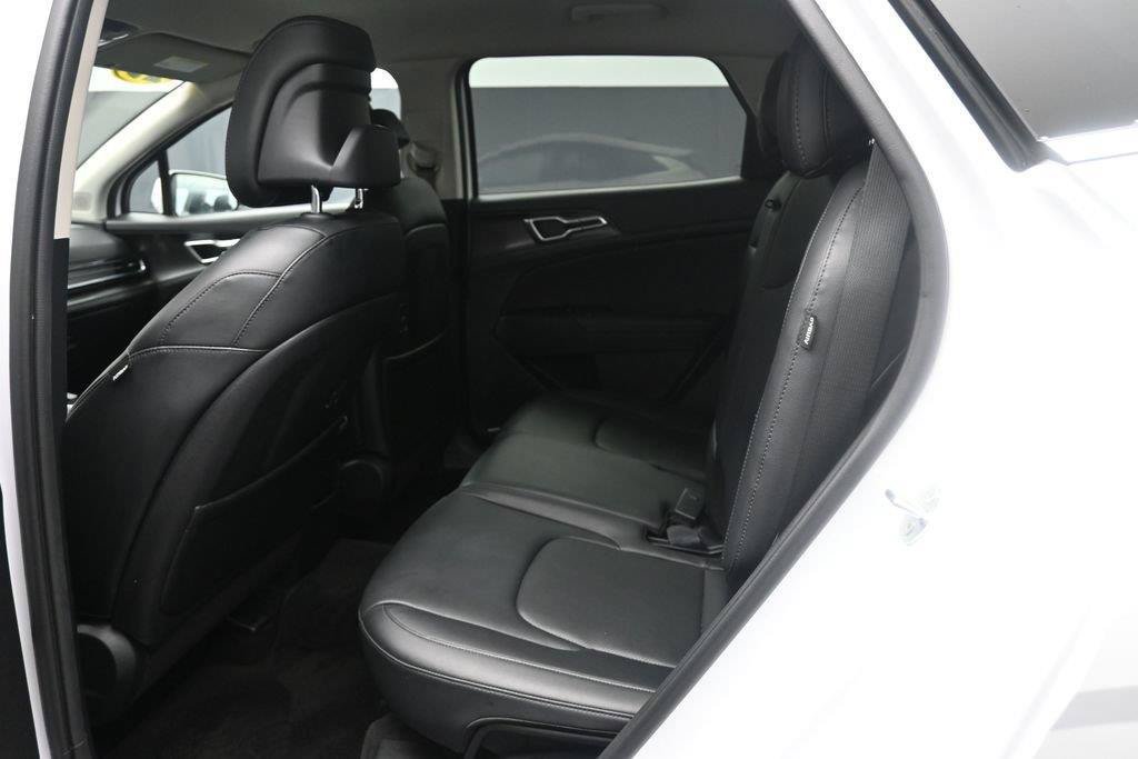 Used 2025 Kia Sportage EX FWD image 20