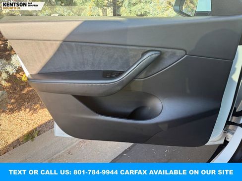 Used 2021 Tesla Model Y Long Range image 18