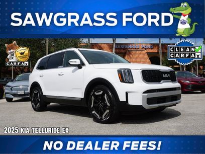 Used 2025 Kia Telluride EX