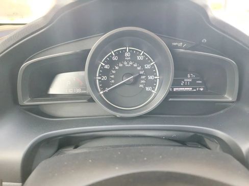 Used 2018 MAZDA MAZDA3 Touring image 15