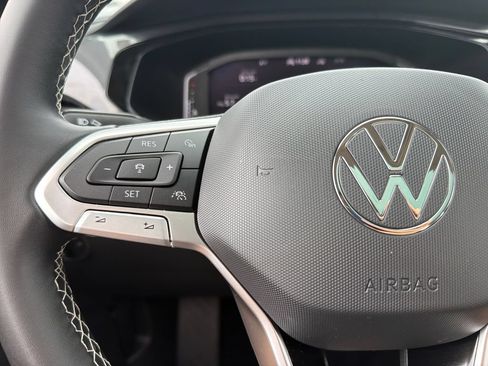 Certified 2023 Volkswagen Taos SEL AWD/4WD image 14