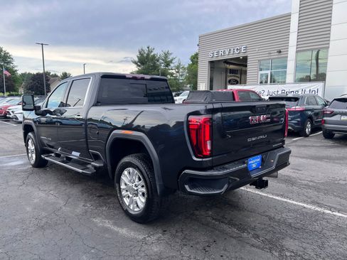 Used 2020 GMC Sierra 2500 Denali w/ Denali Ultimate Package AWD/4WD image 6